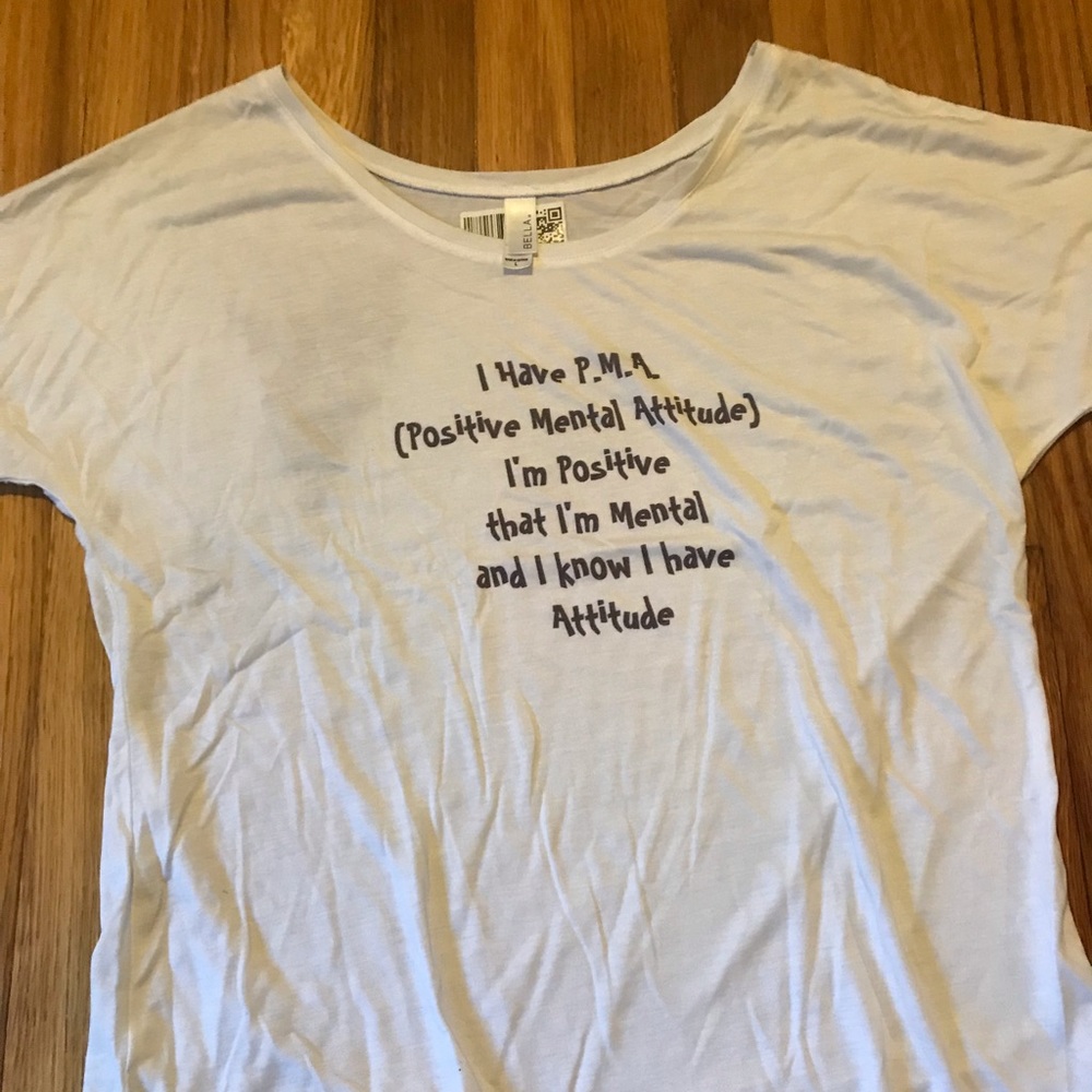 4/$28 NWT White Graphic Tee